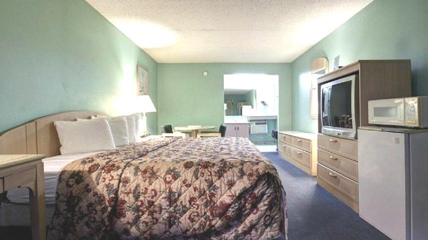 Rodeway Inn Clearwater-Dunedin Dış mekan fotoğraf