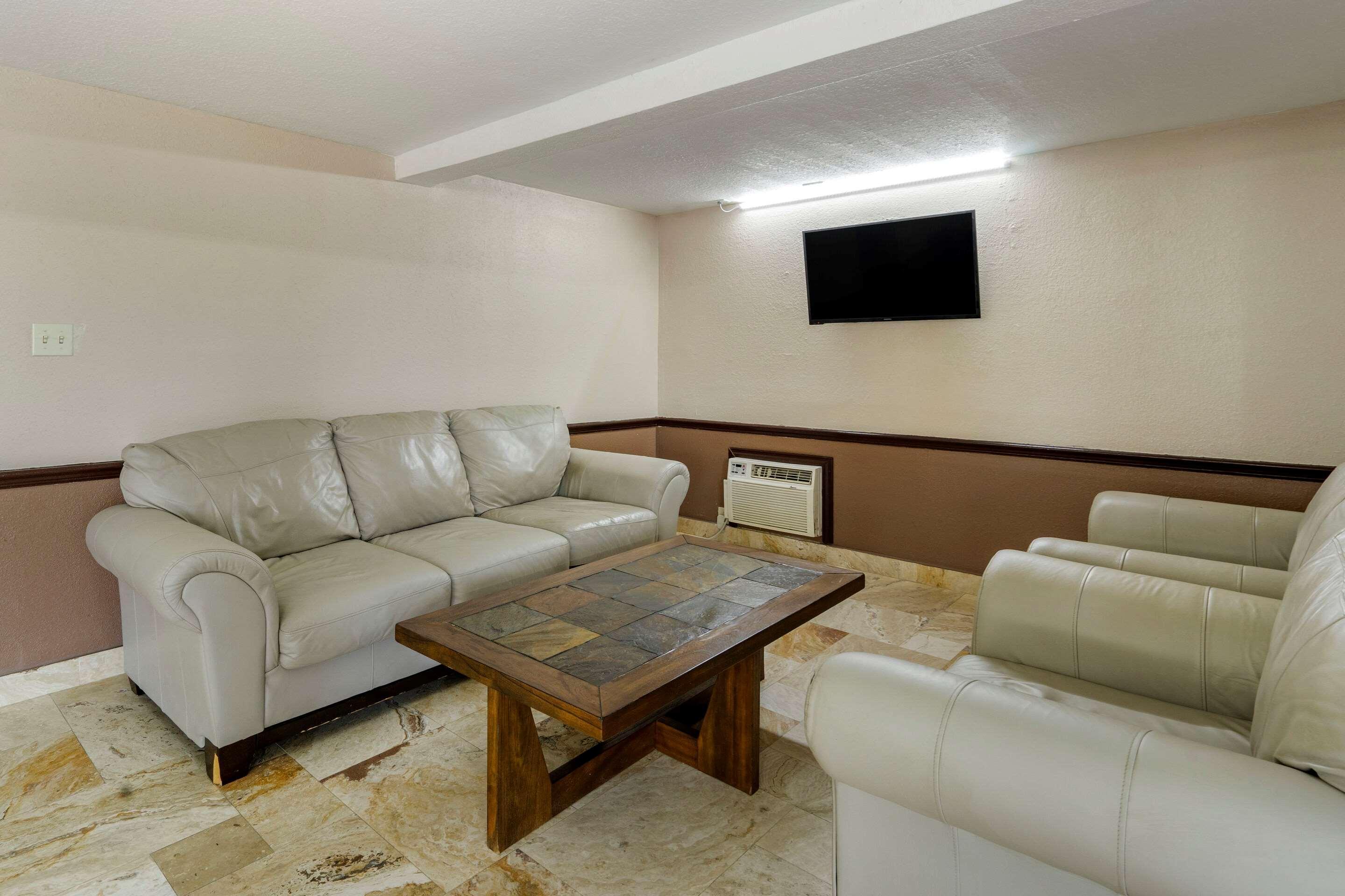 Rodeway Inn Clearwater-Dunedin Dış mekan fotoğraf